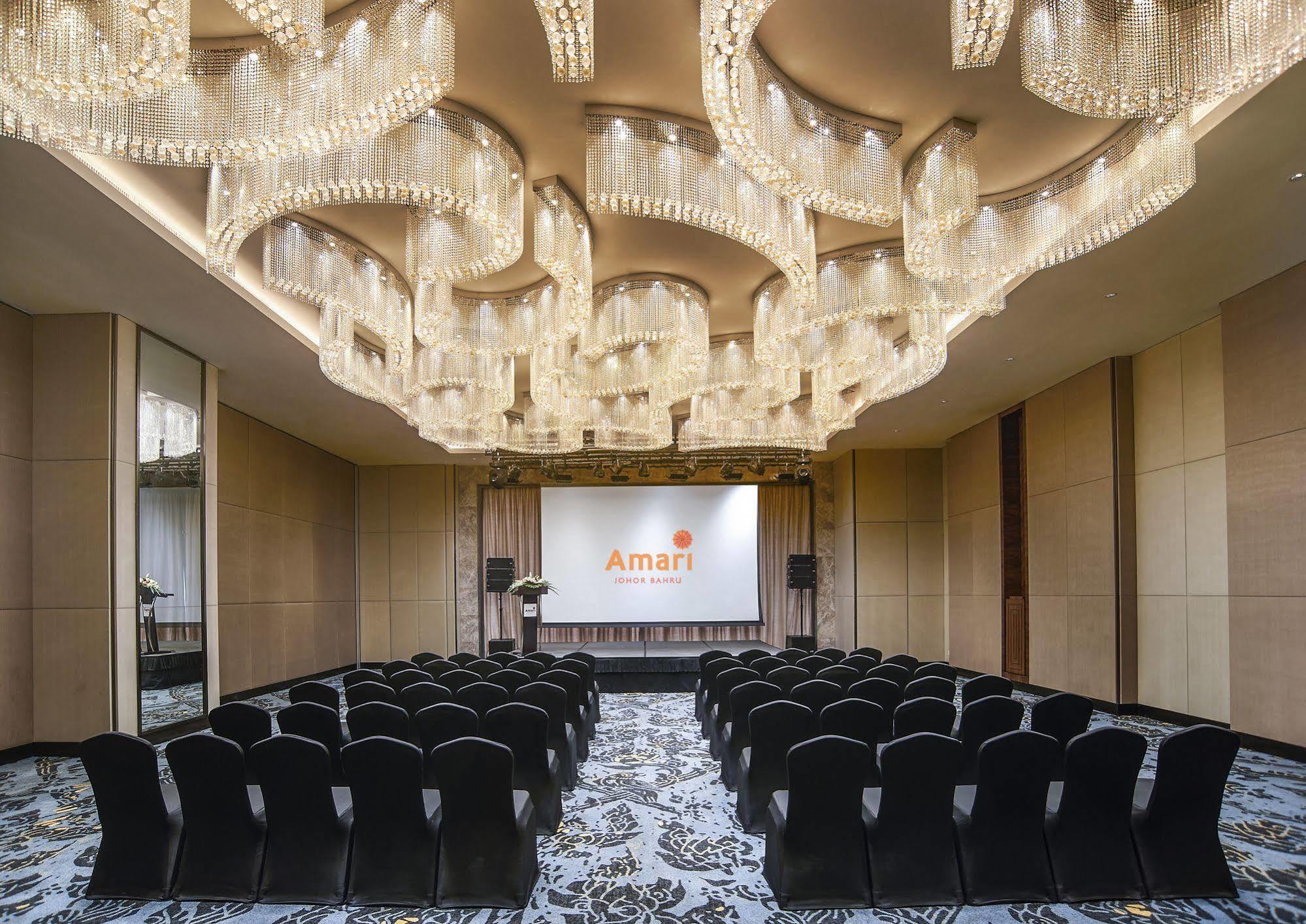 Amari Hotel 5*